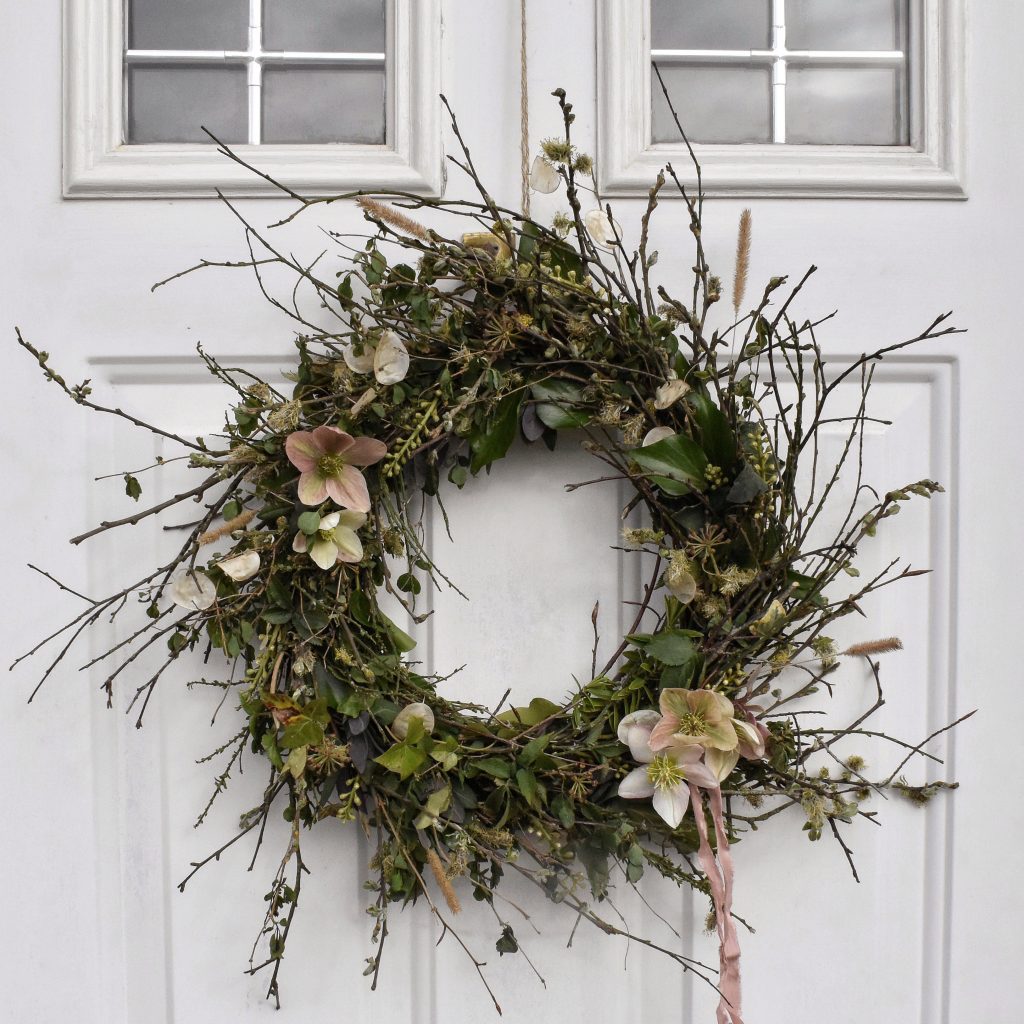 DIY Foraged Spring Wreath • Hollie Berries